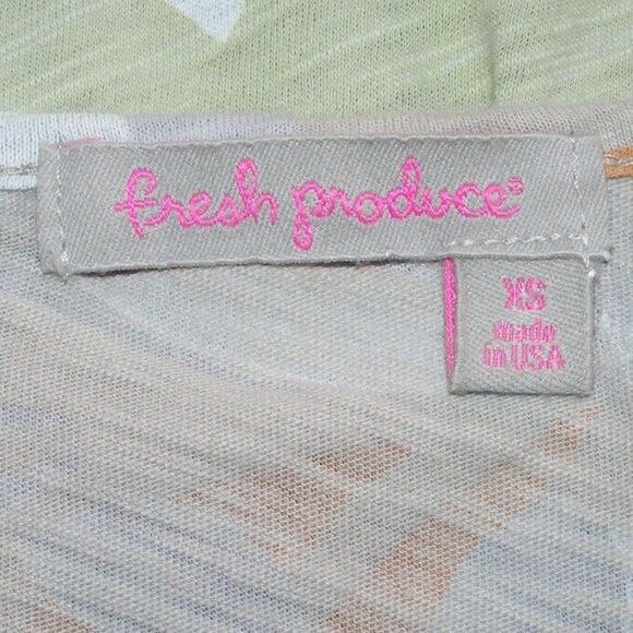 FRESH PRODUCE Top, XS, Gray, 3/4 sleeve, Floral, Layered/Petal front hem - Picture 8 of 11